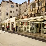 Βίλα Palace Σπλιτ