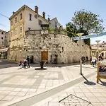 Βίλα Palace